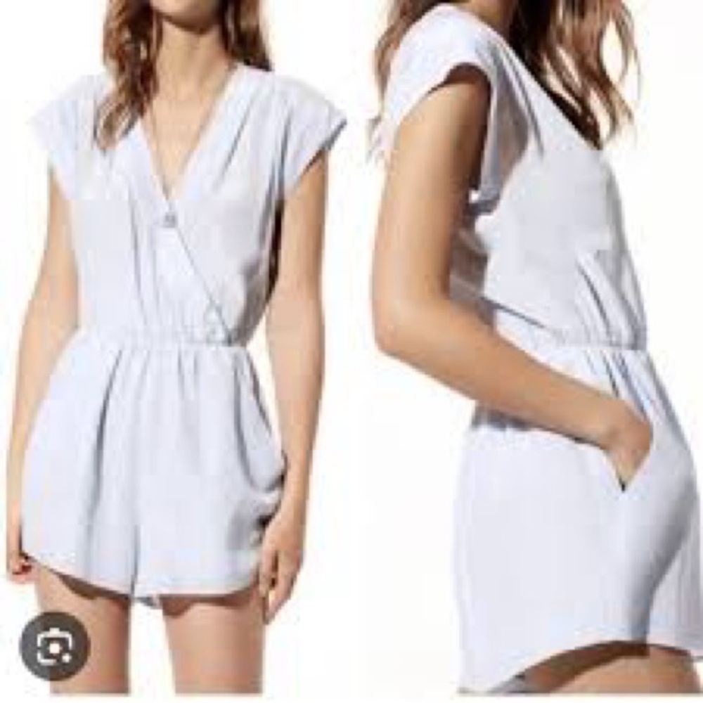 Aritzia Babaton silk Corbett romper